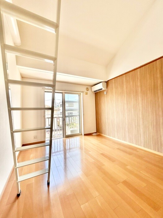 物件内観写真8　(居室)