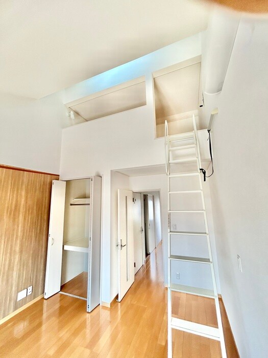 物件内観写真10　(収納)