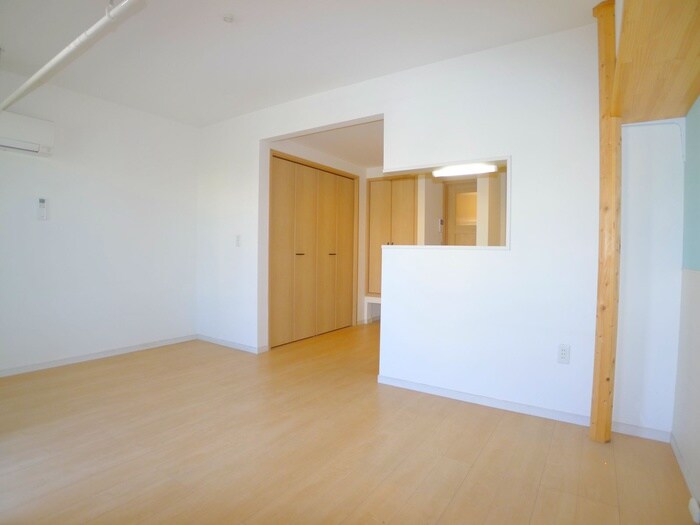 物件内観写真10　(居室)