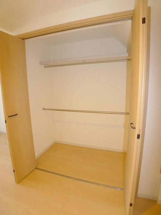 物件内観写真15　(収納)