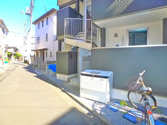 物件外観写真5　(周辺環境)