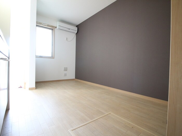 物件内観写真12　(居室)