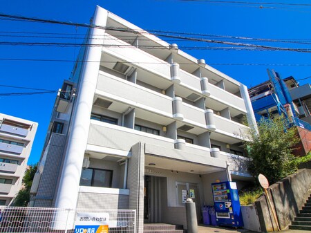 百合ヶ丘池上マンション外観写真