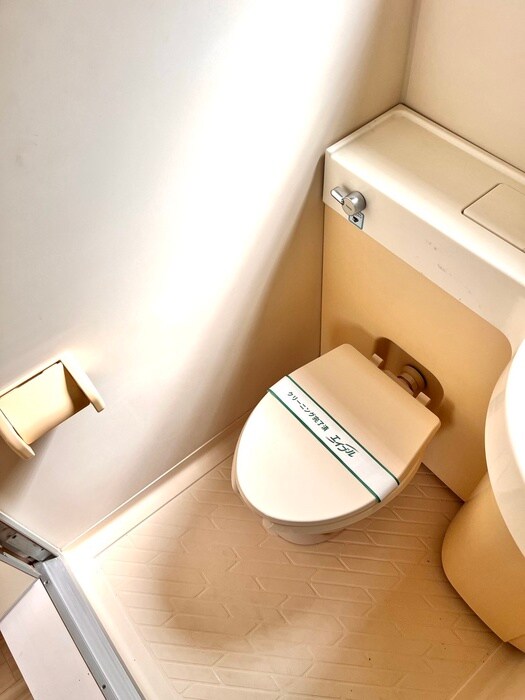 物件内観写真12　(トイレ)