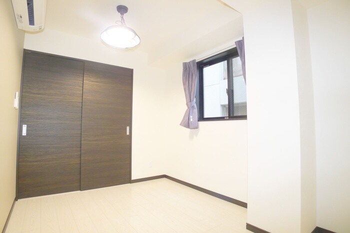 物件内観写真15　(居室)