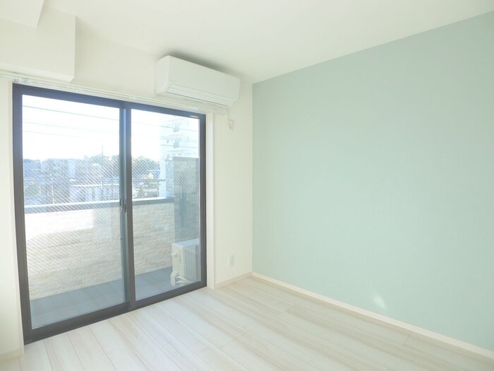 物件内観写真9　(ベランダ・バルコニー)