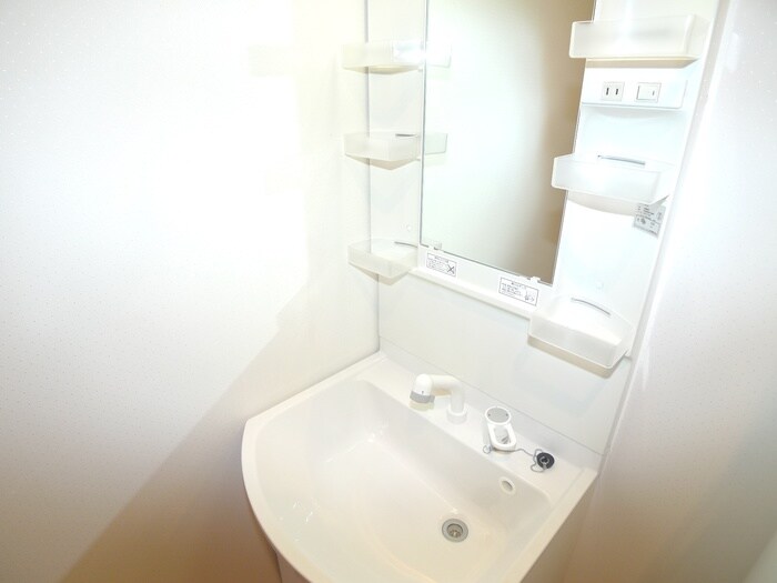 物件内観写真12　(洗面)