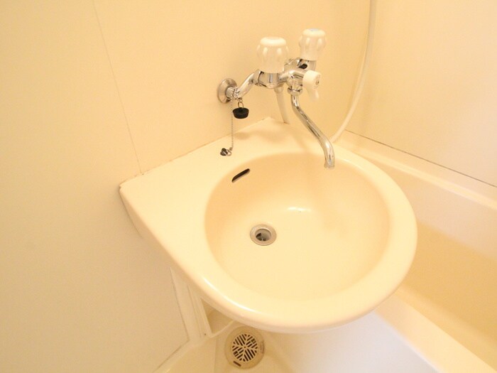 物件内観写真11　(洗面)