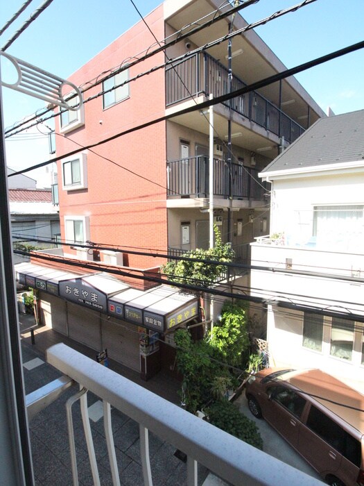 物件内観写真16　(室内からの展望)