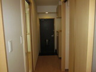 物件内観写真17　(廊下)