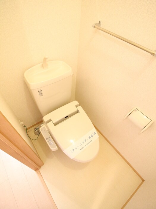 物件内観写真13　(トイレ)