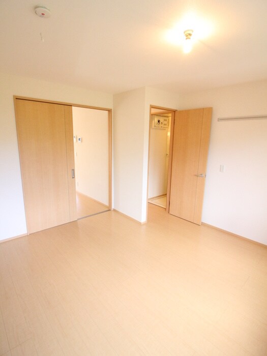 物件内観写真18　(居室)