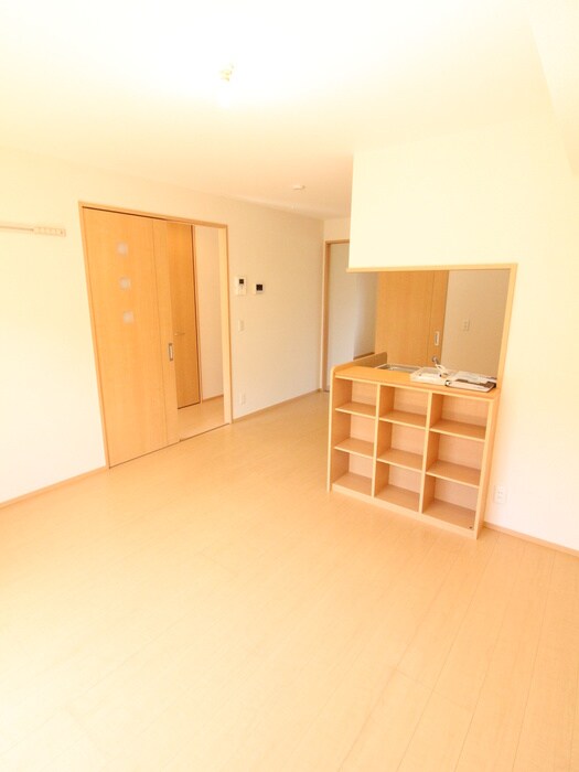 物件内観写真19　(居室)