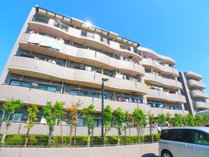 Iファミール外観写真