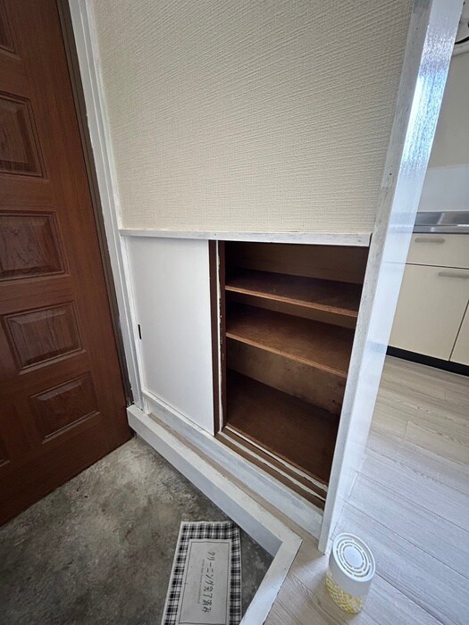 物件内観写真16　(靴箱)