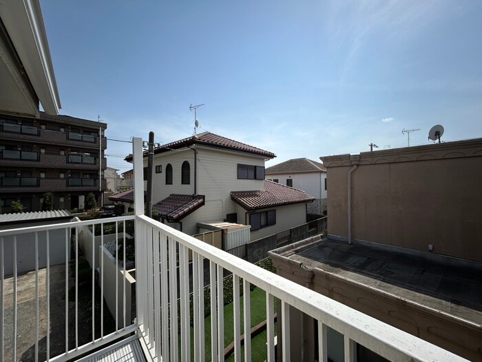 物件内観写真22　(室内からの展望)