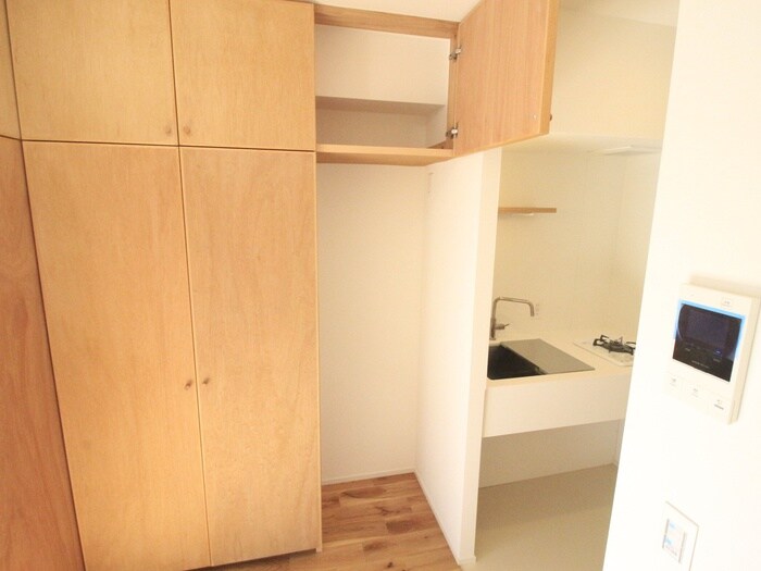 物件内観写真18　(収納)