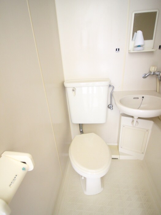 物件内観写真13　(トイレ)