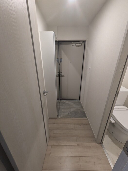 物件内観写真9　(廊下)