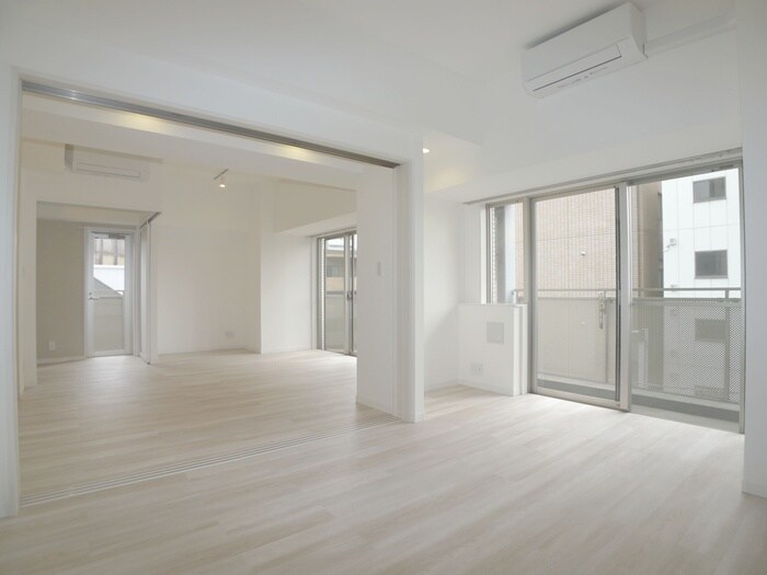 物件内観写真10　(居室)