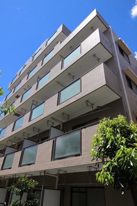 ラレーブ蕨中央外観写真