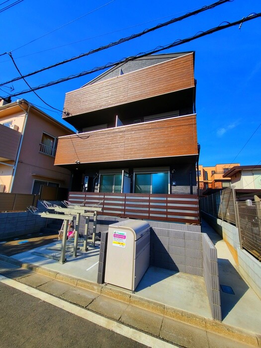 物件外観写真1　(外観写真)