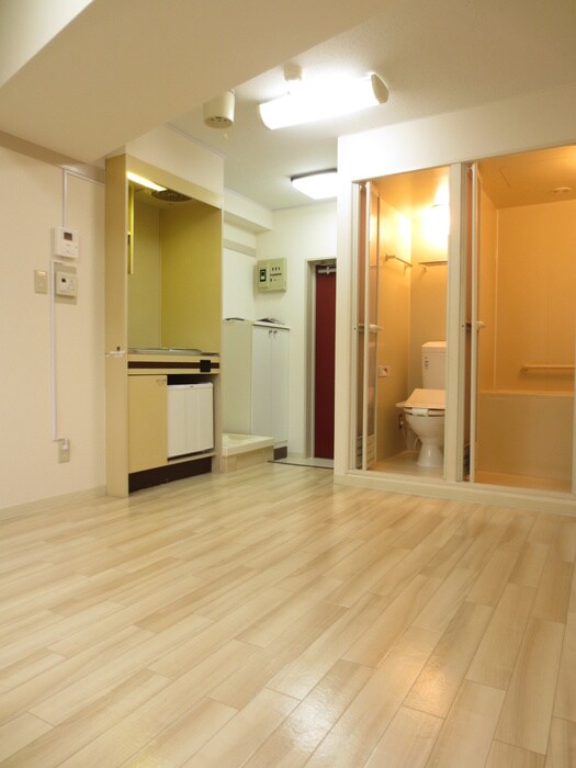 物件内観写真5　(居室)