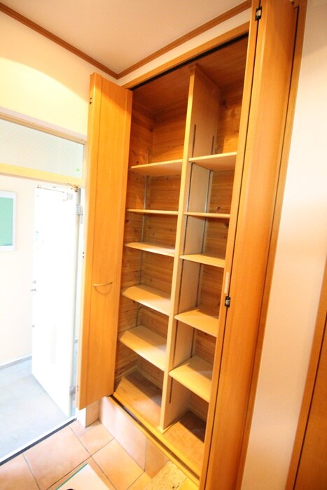 物件内観写真14　(収納)