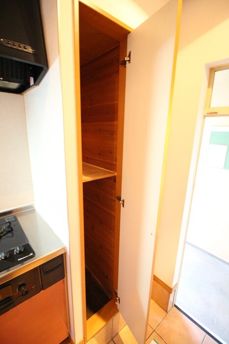 物件内観写真20　(収納)