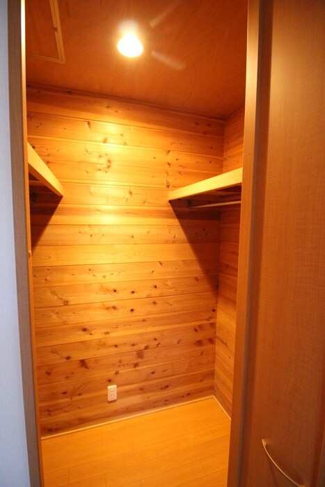 物件内観写真21　(収納)