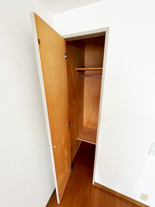 物件内観写真13　(収納)