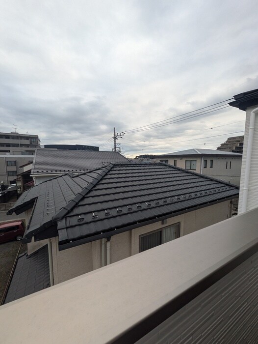 物件内観写真18　(室内からの展望)