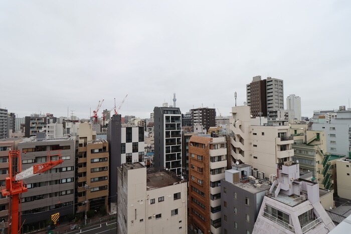 物件内観写真18　(室内からの展望)