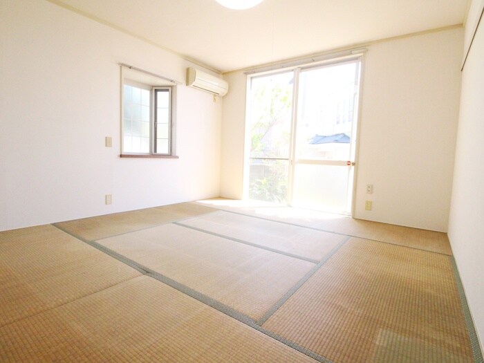 物件内観写真14　(居室)