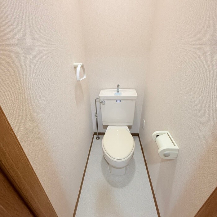 物件内観写真9　(トイレ)