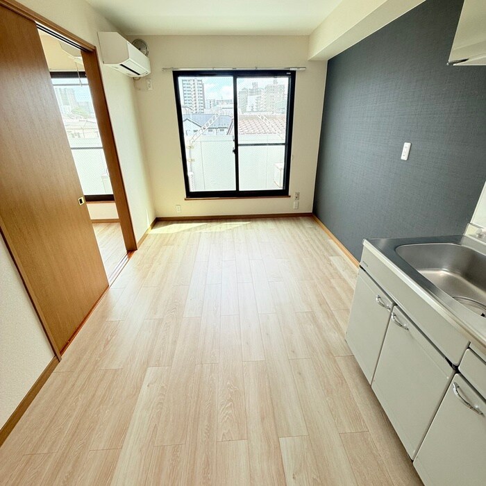 ＣＲＥＳＴ　ＳＨＩＭＡＺＡＫＩの居室