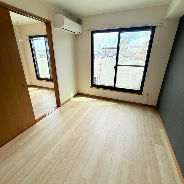 物件内観写真22　(居室)