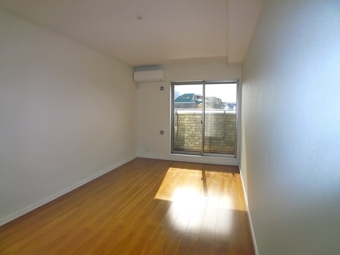 物件内観写真16　(居室)