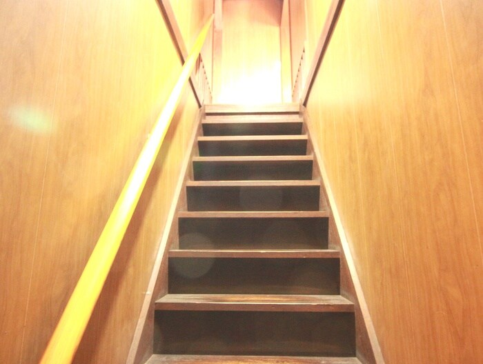 物件内観写真12　(廊下)