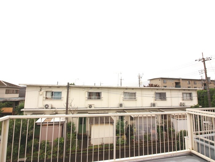 物件内観写真16　(室内からの展望)