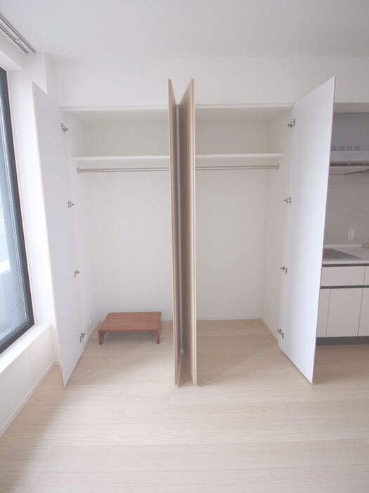 物件内観写真11　(収納)