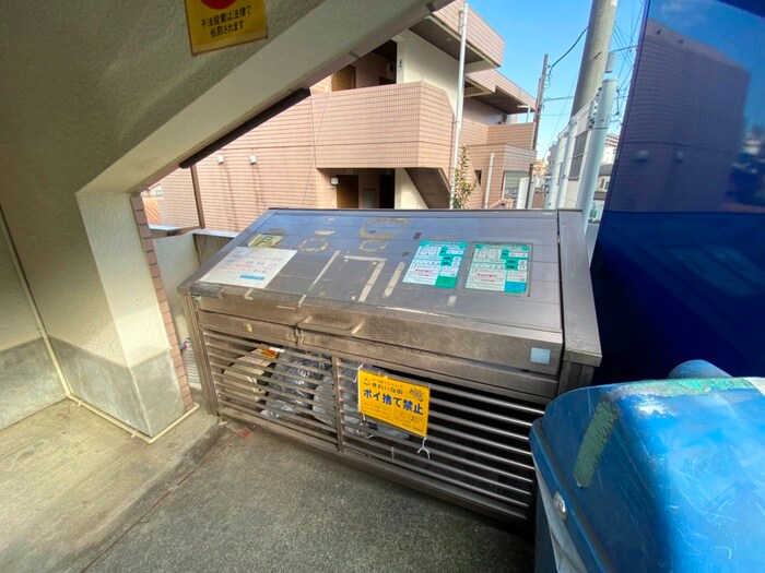 物件外観写真4　(建物設備)