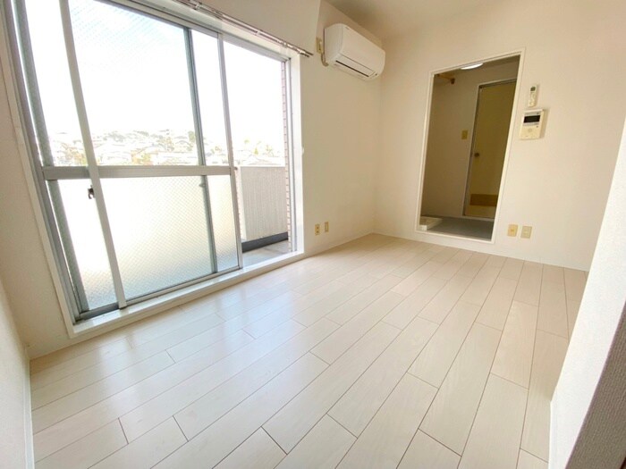 物件内観写真18　(居室)