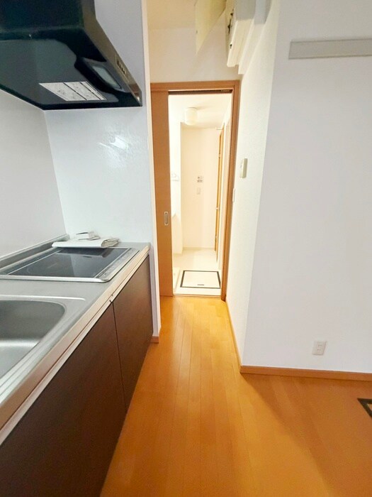 物件内観写真20　(廊下)