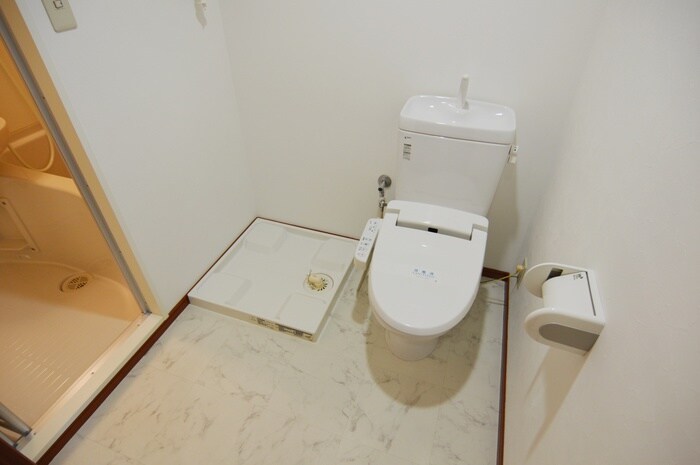 物件内観写真12　(トイレ)