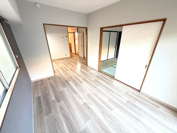 物件内観写真7　(居室)