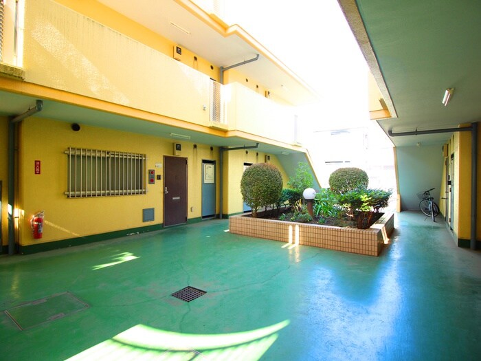 物件外観写真4　(外観写真)