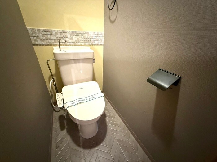 物件内観写真13　(トイレ)