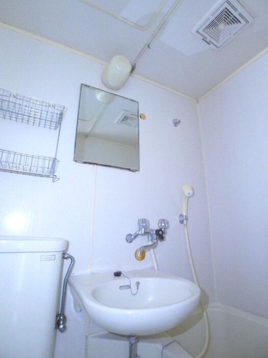 物件内観写真11　(洗面)