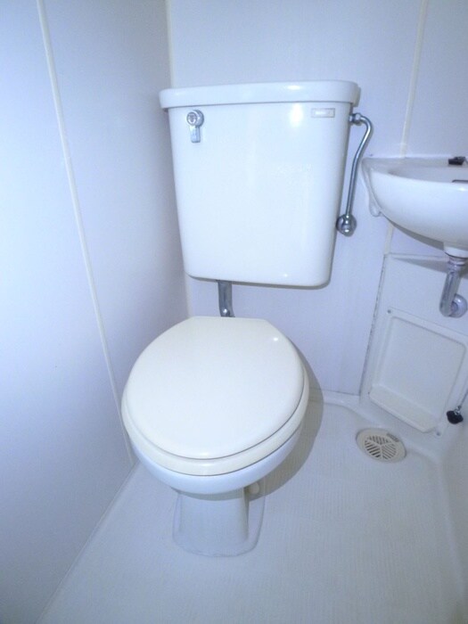 物件内観写真13　(トイレ)